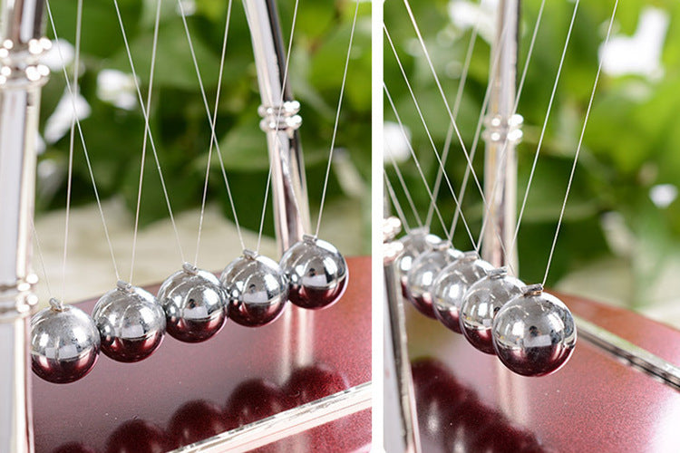 Metal Classic Newton Cradle Balance Balls